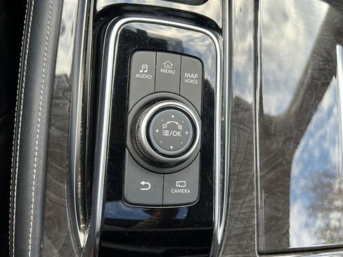 Used 2024 INFINITI QX80 Luxe image 41