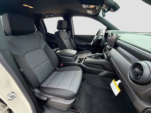 New 2026 Chevrolet Colorado Trail Boss AWD/4WD image 28