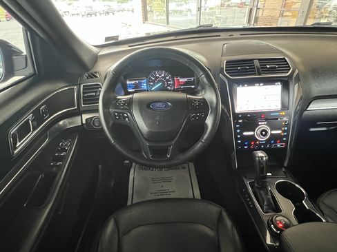 Used 2019 Ford Explorer Sport w/ Equipment Group 401A AWD/4WD image 24