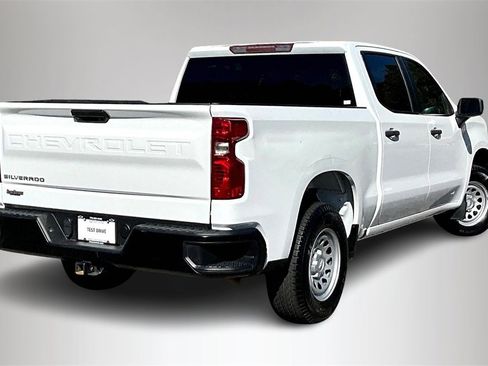 Certified 2022 Chevrolet Silverado 1500 W/T w/ WT Convenience Package image 6