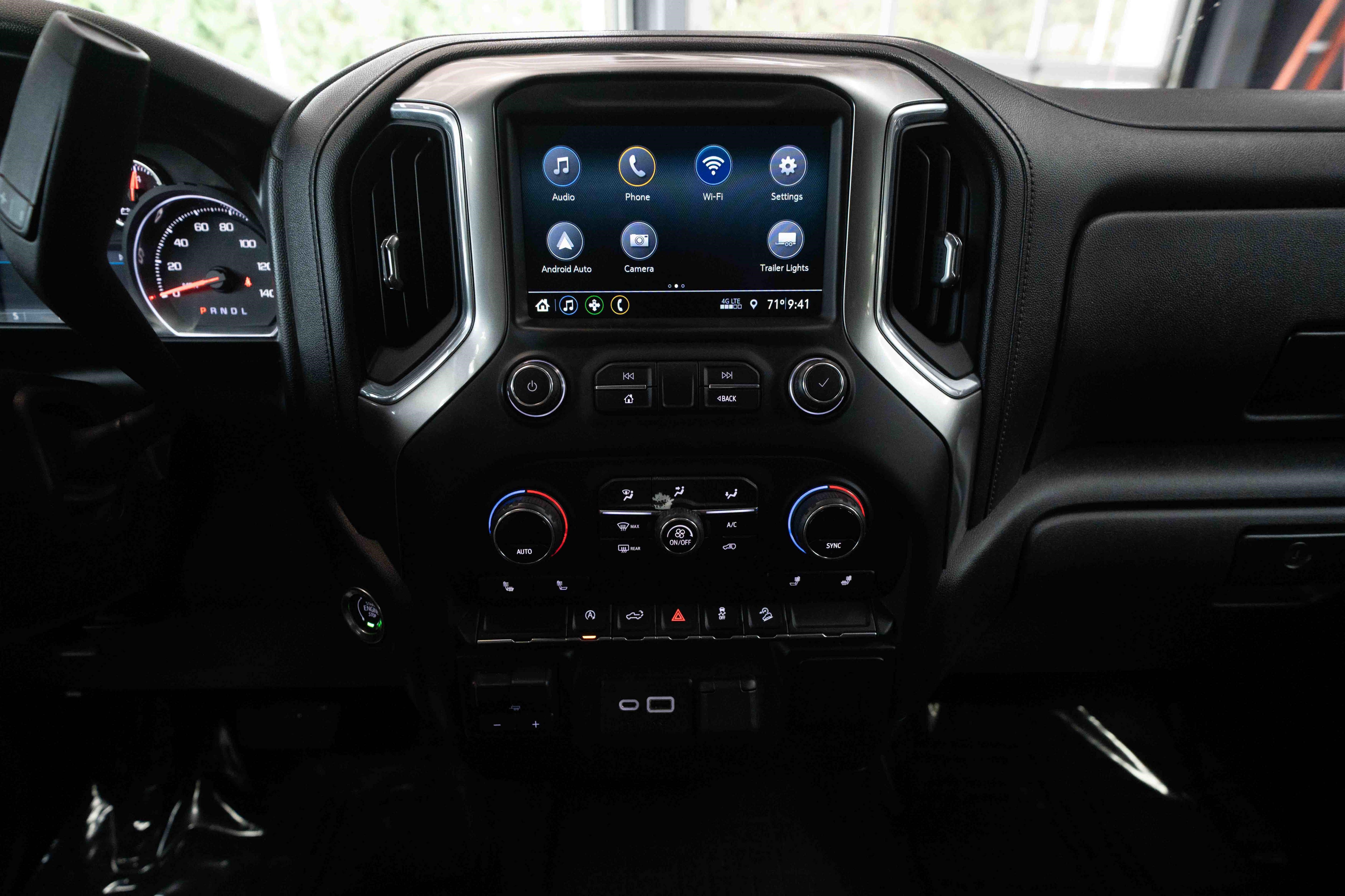 Used 2019 Chevrolet Silverado 1500 RST w/ All-Star Edition AWD/4WD image 17