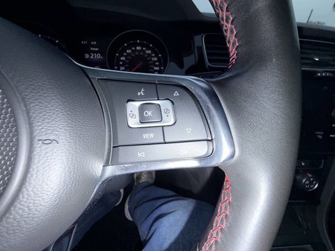 Used 2020 Volkswagen GTI S image 27