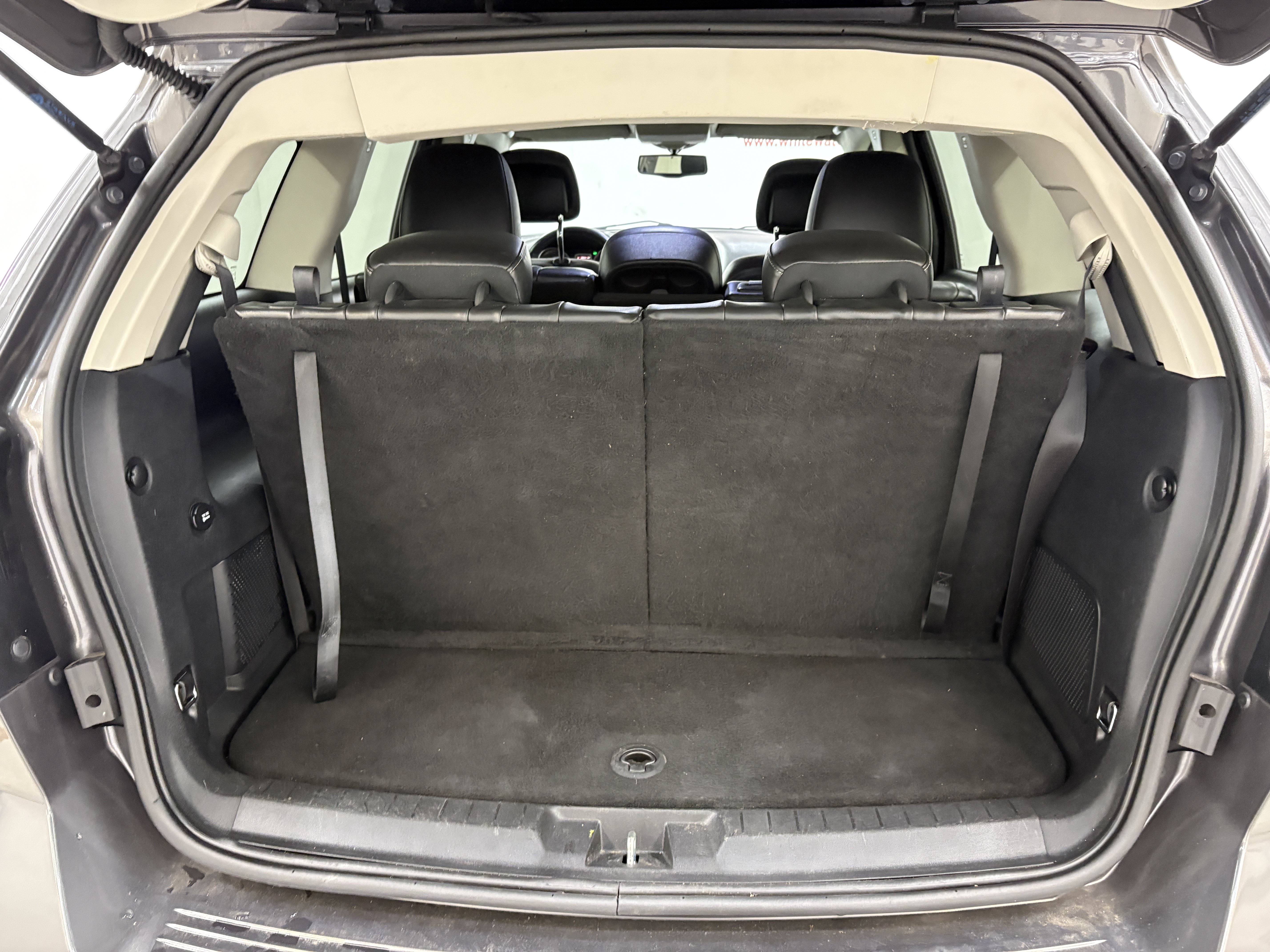 Used 2018 Dodge Journey Crossroad FWD image 9