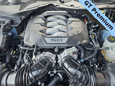 Used 2024 Ford Mustang GT Premium image 13