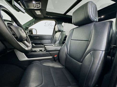 Used 2023 Toyota Tundra Platinum image 22