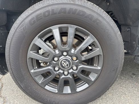Used 2025 Toyota Land Cruiser 1958 AWD/4WD image 17