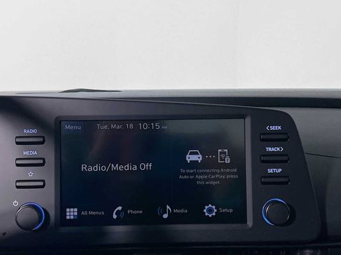 Certified 2025 Hyundai Elantra Sport FWD image 7