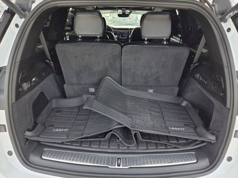 Used 2024 Jeep Grand Cherokee L Overland w/ Trailer Tow Package image 10