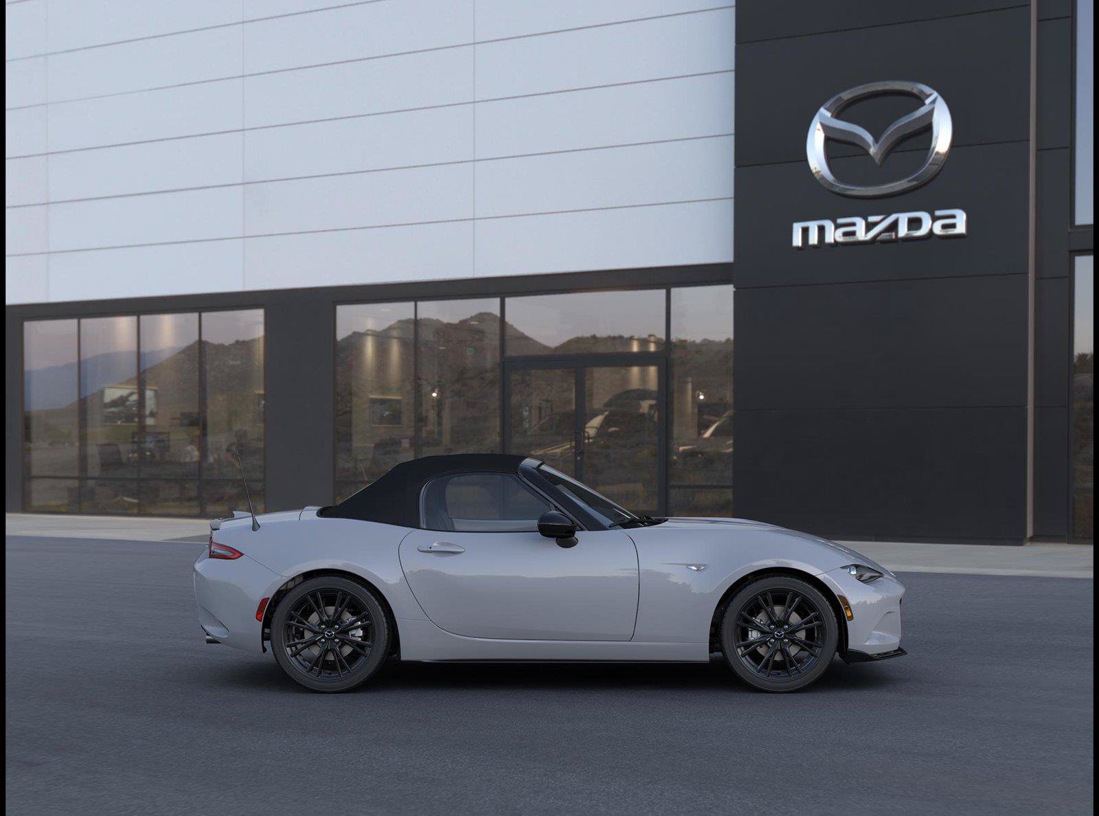 Used 2026 MAZDA MX-5 Miata Club w/ Brembo/BBS/Recaro Package RWD image 5
