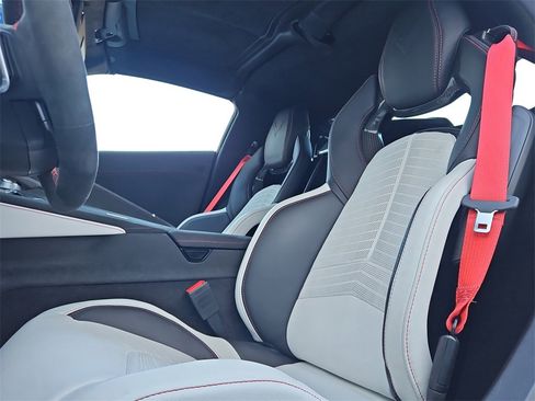 Used 2023 Chevrolet Corvette Stingray Premium Cpe image 28