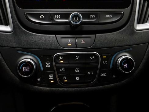 Used 2024 Chevrolet Malibu LT image 29