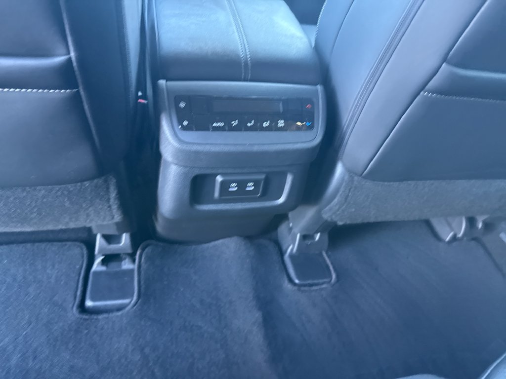Used 2026 Nissan Pathfinder SL FWD image 35