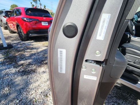 Used 2025 Hyundai Palisade SEL image 8