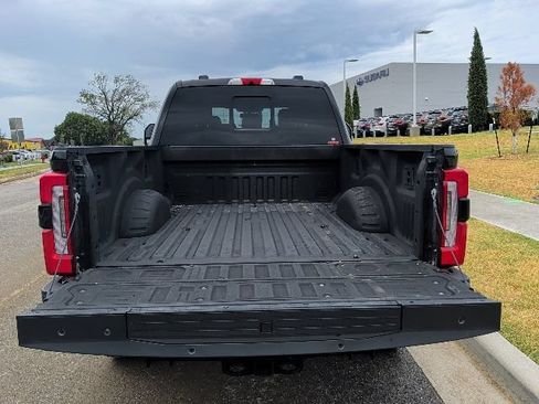 Used 2024 Ford F250 Platinum AWD/4WD image 15