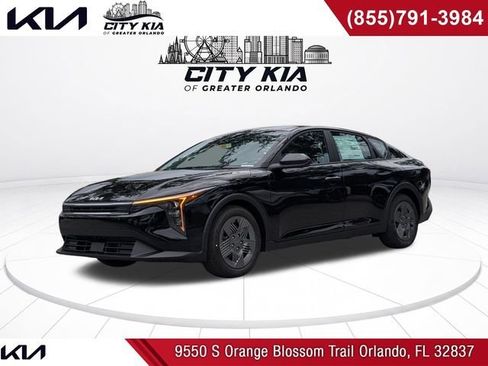 New 2026 Kia K4 FWD image 1