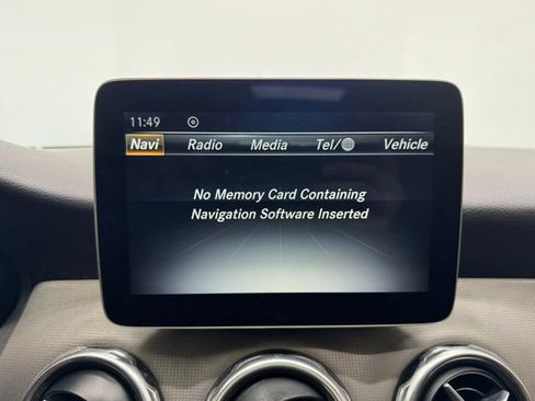Used 2018 Mercedes-Benz GLA 250 image 28
