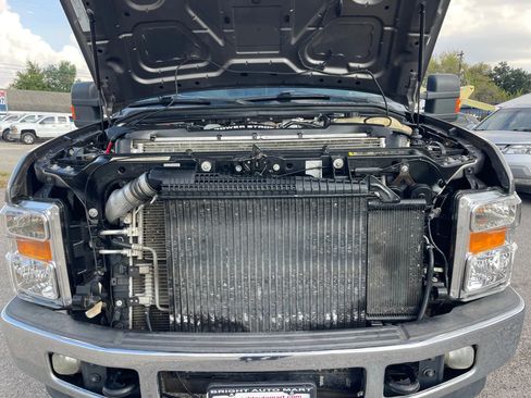 Used 2009 Ford F350 Lariat image 14