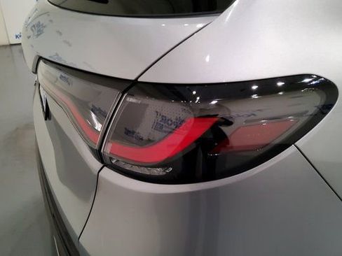 New 2026 Honda HR-V EX-L image 9