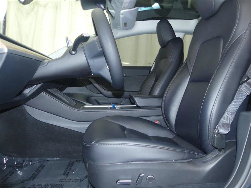 Used 2023 Tesla Model 3 Standard Range RWD image 18