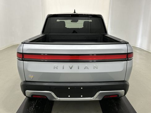 Used 2023 Rivian R1T Adventure AWD/4WD image 4