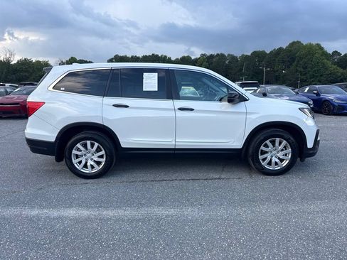 Used 2020 Honda Pilot LX image 6