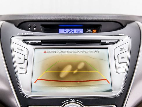 Used 2012 Hyundai Elantra Limited w/ Technology Pkg 5 FWD image 14