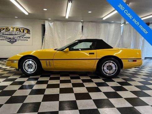 Used 1986 Chevrolet Corvette Convertible image 10