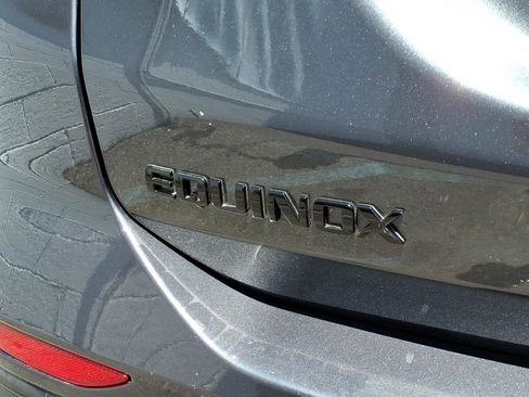 Used 2023 Chevrolet Equinox RS AWD/4WD image 18