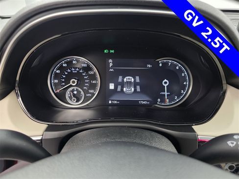 Used 2023 Genesis GV70 2.5T w/ Advanced Package image 19