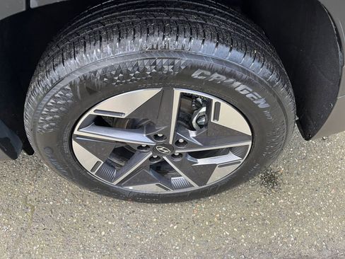 Used 2025 Hyundai Tucson SEL image 32