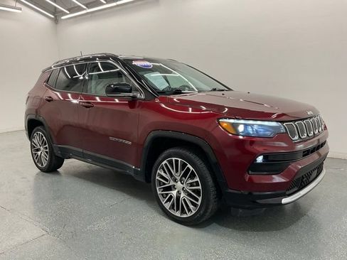 Used 2022 Jeep Compass Limited w/ Elite Group AWD/4WD image 8
