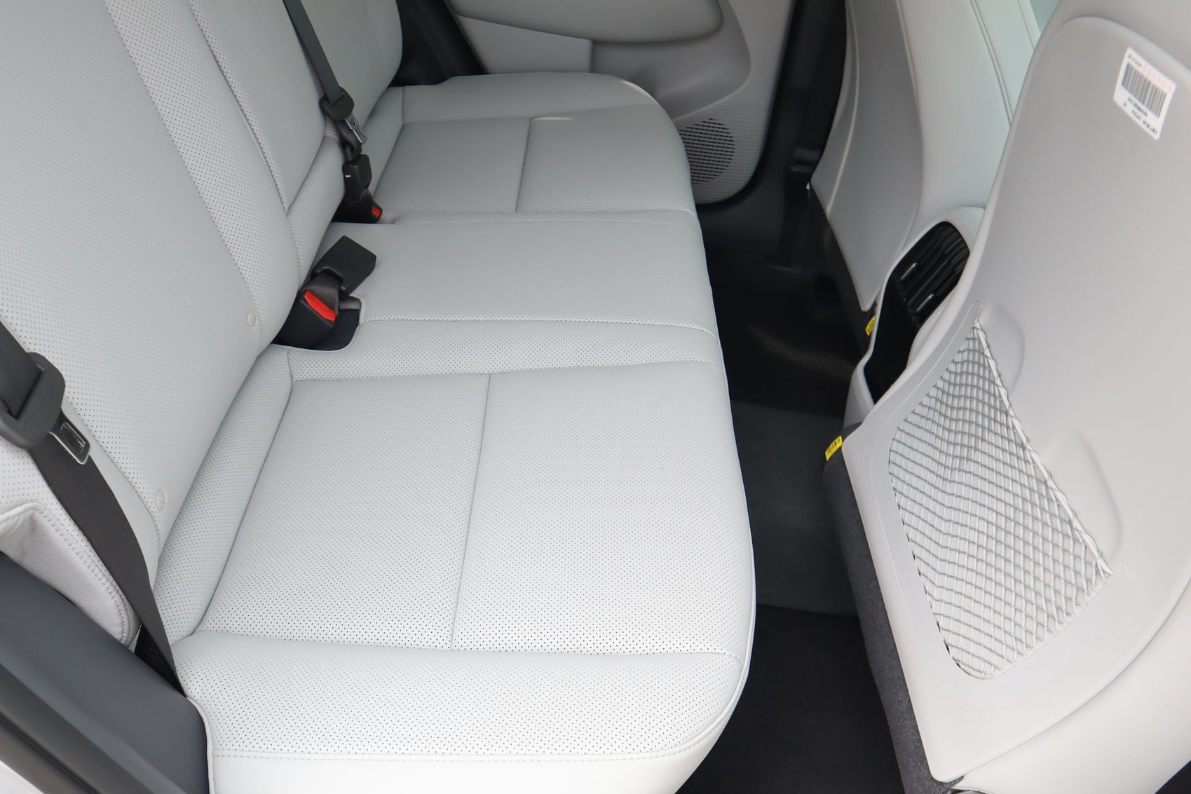 New 2027 Hyundai Kona Limited FWD image 20