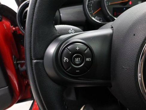 Used 2015 MINI Cooper 2-Door Hardtop image 26