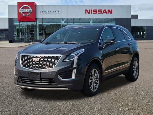 Used 2022 Cadillac XT5 Premium Luxury AWD/4WD image 3