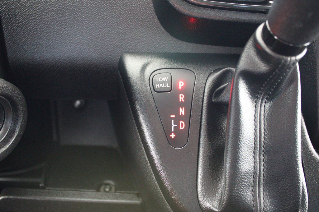 Used 2025 RAM ProMaster 2500 w/ U-Haul Equipment Group FWD image 33