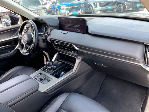 Used 2025 MAZDA CX-90 3.3 Turbo w/ Preferred Package image 13