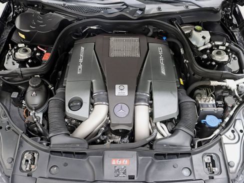 Used 2014 Mercedes-Benz CLS 63 AMG 4MATIC w/ Premium 1 Package image 40