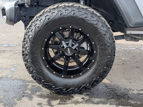 Used 2019 Jeep Wrangler Unlimited Sport S image 14