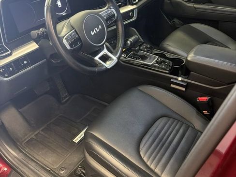 Used 2023 Kia Sportage SX FWD image 2