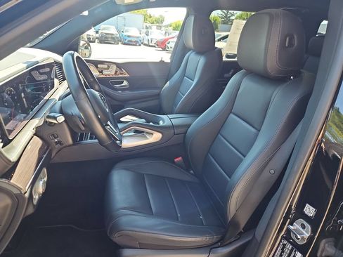 Used 2022 Mercedes-Benz GLS 450 4MATIC image 12