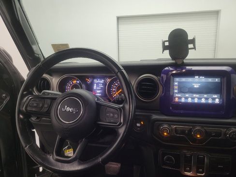 Used 2020 Jeep Wrangler Sport AWD/4WD image 22