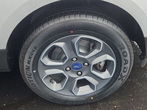 Used 2020 Ford EcoSport S AWD/4WD image 23