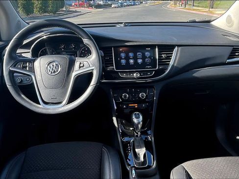 Used 2018 Buick Encore Preferred image 13