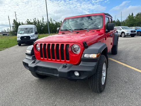 Used 2020 Jeep Gladiator Sport w/ Quick Order Package 24S AWD/4WD image 6