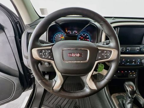 Used 2022 GMC Canyon Denali AWD/4WD image 12