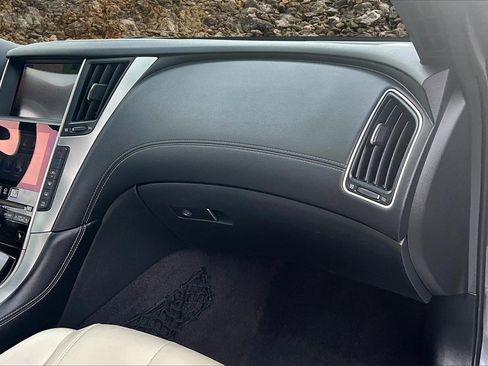 Used 2017 INFINITI Q60 w/ Premium Plus Package 3.0T image 16