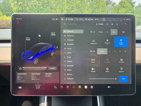 Used 2021 Tesla Model Y 2WD image 17