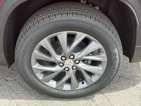 New 2026 Buick Enclave Preferred w/ Power Package AWD/4WD image 28