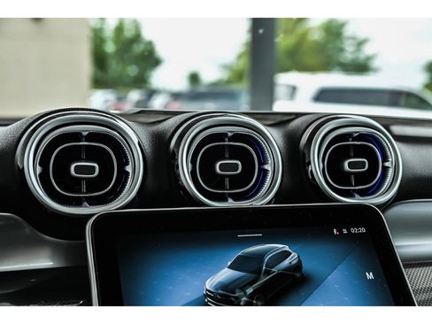 Certified 2026 Mercedes-Benz GLC 300 4MATIC image 16