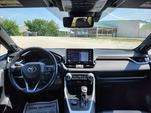 Used 2019 Toyota RAV4 XSE AWD/4WD image 26